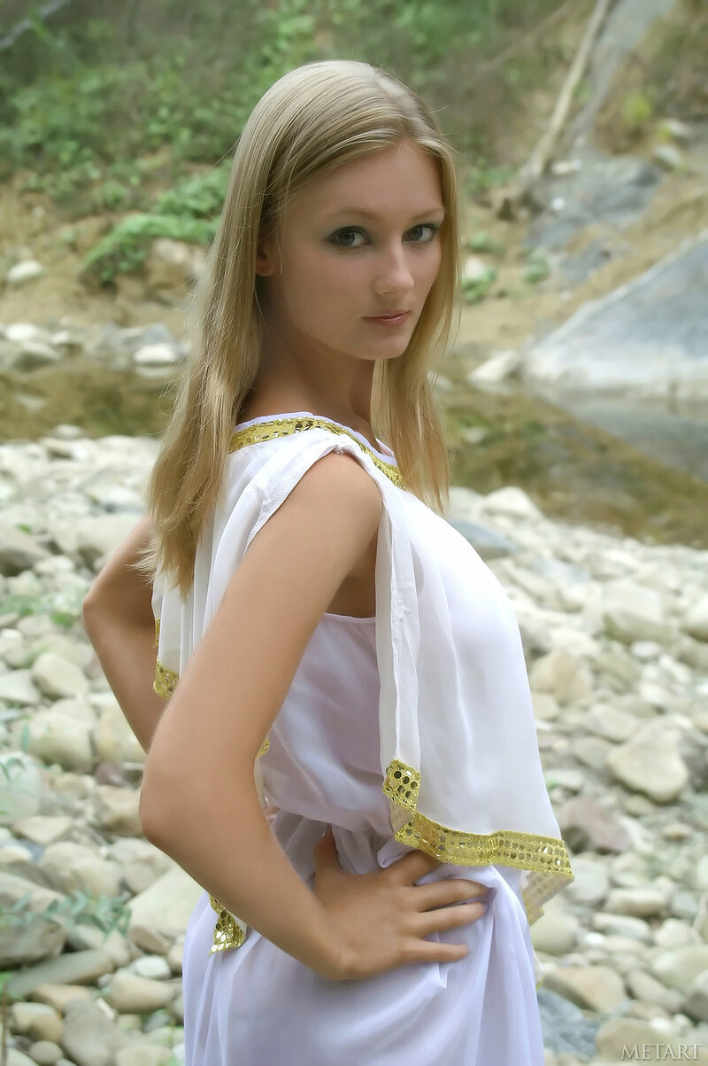 Лариса, 34 года, 2 размер груди